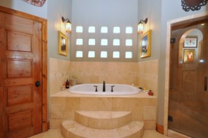 Houston Heights Mediterranean home has luxurious bath